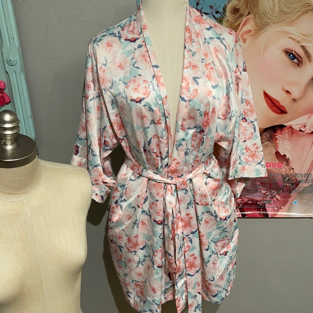 Icing Bridal Robe S/M - Picture 1 of 3